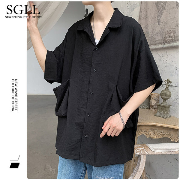 Platūs vyriški marškiniai su kišenėmis – juodos ir baltos spalvos