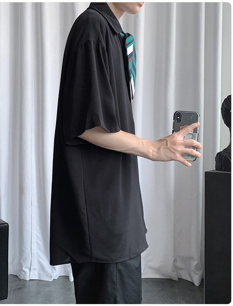 Ανδρικό πουκάμισο με κλασικό γιακά και κοντό μανίκι