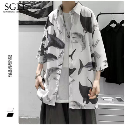 Rövid ujjú, mintás férfi ing