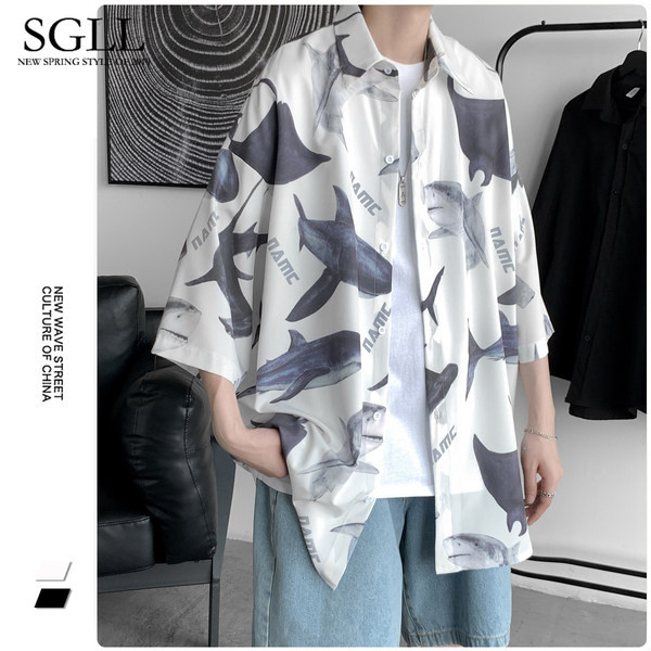 Rövid ujjú, mintás férfi ing