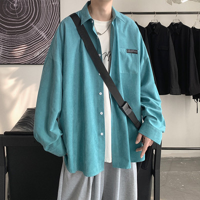 Alkalmi férfi ing klasszikus gallérral és zsebbel