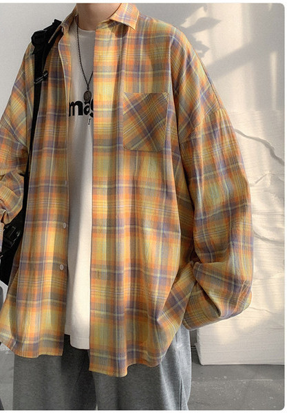 Férfi kockás ing klasszikus gallérral és zsebbel