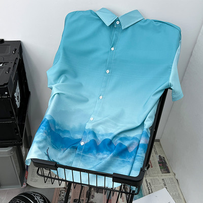 Meeste värviline lühikeste varrukatega nööbiga särk