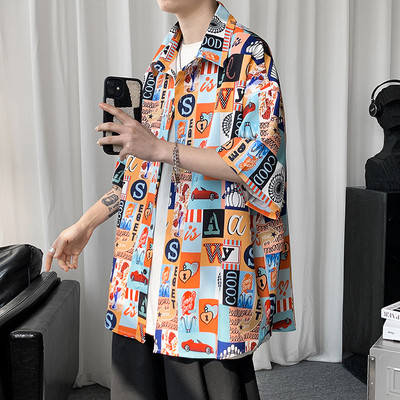 Vyriški laisvi marškiniai trumpomis rankovėmis ir raštu