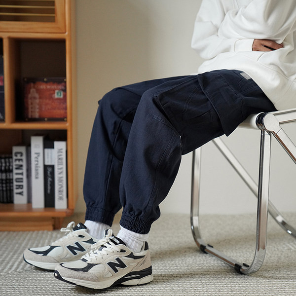 Ανδρικό τζιν με τσέπη και λάστιχο φαρδύ μοντέλο