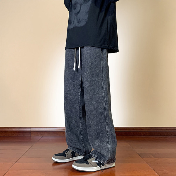 Ανδρικό κομψό τζιν με μοντέλο φαρδύ τσέπη