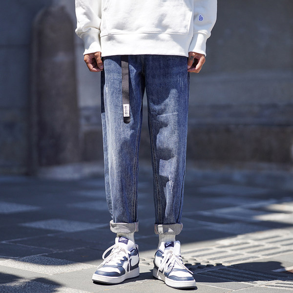 Férfi tavaszi farmernadrág tiszta mintás zsebbel