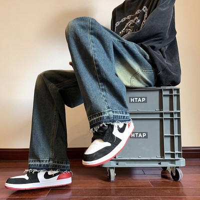 Ανδρικό ανοιξιάτικο τζιν ίσιο μοντέλο με τσέπη