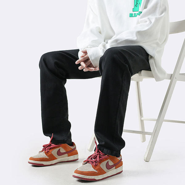 Ανδρικό casual τζιν σε μαύρο χρώμα