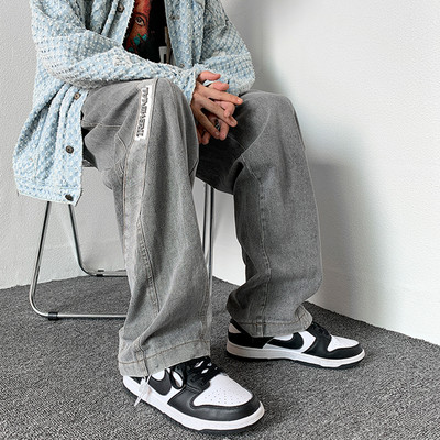 Férfi alkalmi farmernadrág varrással