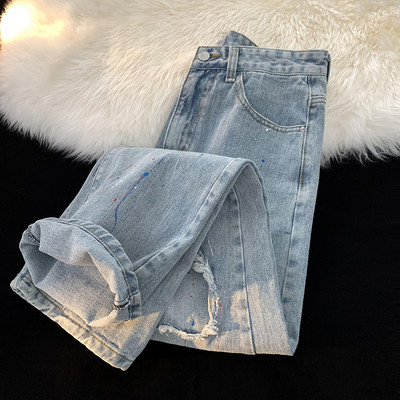 Vyriški džinsai plačiomis kojomis su plėšytais motyvais ir kišene