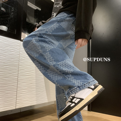 Plačias languotas vyriškas džinsas su raišteliais