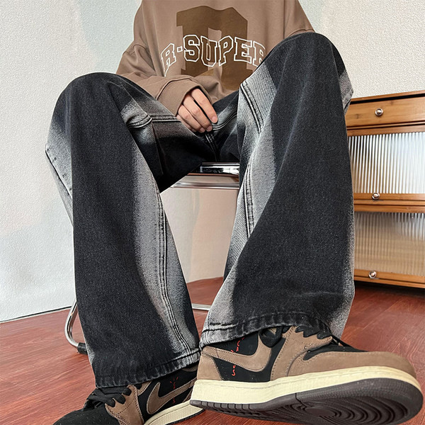 Μοντέρνο ανδρικό φαρδύ τζιν