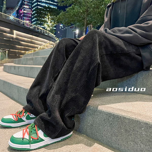 Alkalmi férfi farmer fűzővel és zsebbel