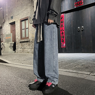 Sport férfi farmer két színben, fűzővel és zsebbel