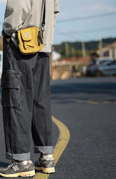 Ανδρικό casual τζιν με πλαϊνές τσέπες