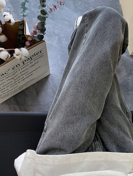 Ανδρικό τζιν, καθαρό μοντέλο, πολλά χρώματα