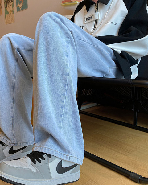 Ανδρικό τζιν, καθαρό μοντέλο, πολλά χρώματα