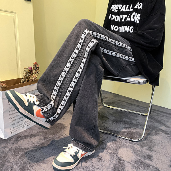 Madingi vyriški džinsai su raišteliais