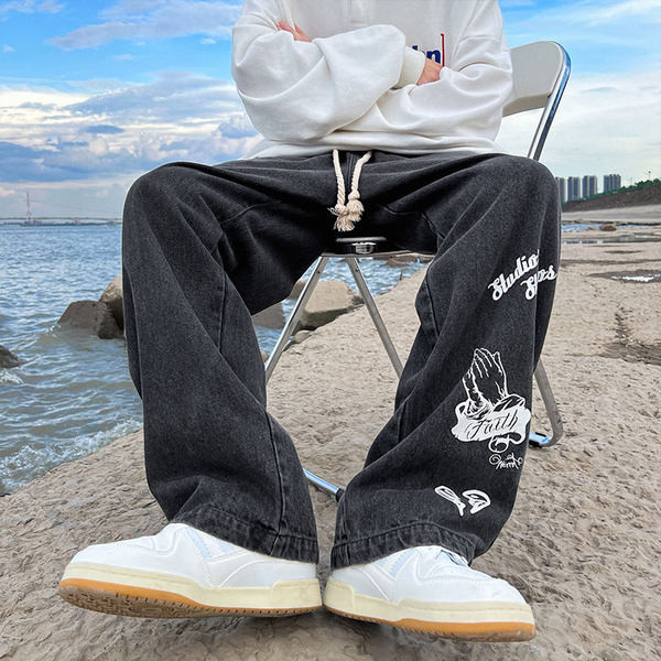 Vyriški džinsai su dviejų spalvų raštu