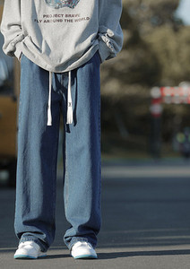 Meeste teksapükste puhas mudel paeltega heledas ja tumedas toonis