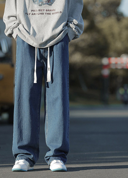 Meeste teksapükste puhas mudel paeltega heledas ja tumedas toonis