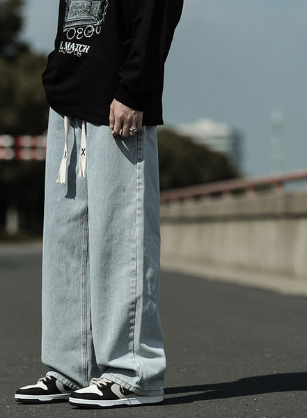 Meeste teksapükste puhas mudel paeltega heledas ja tumedas toonis