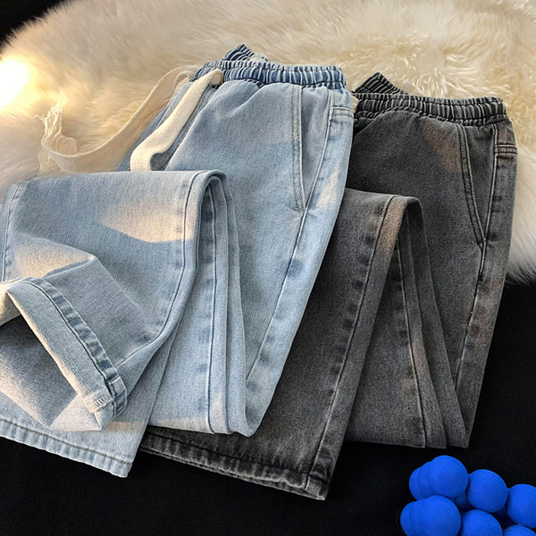 Ανδρικό τζιν casual με δίχρωμα κορδόνια