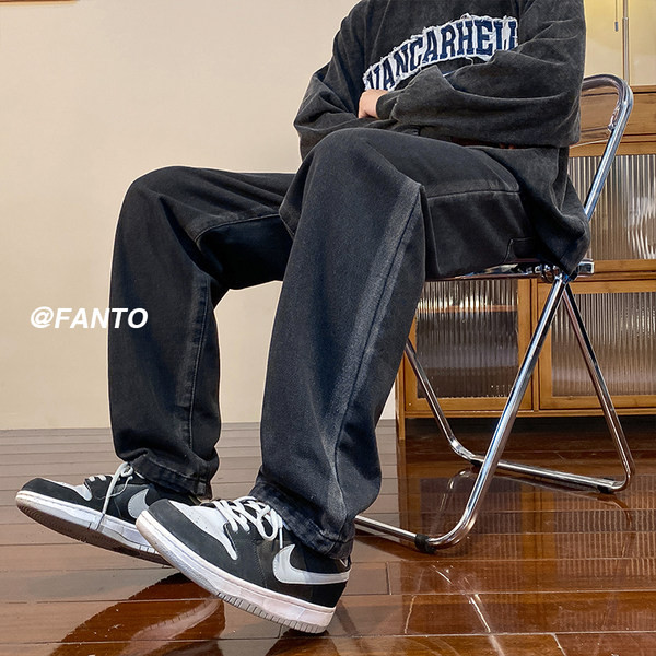 Vyriški laisvalaikio džinsai su kišenėmis - švaraus modelio