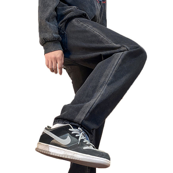 Vyriški laisvalaikio džinsai su kišenėmis - švaraus modelio