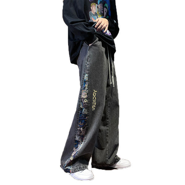 Ανδρικό τζιν με κορδόνια και φλοράλ τελειώματα