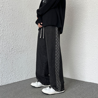 Ανδρικό τζιν με σωλήνες και κορδόνια