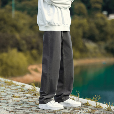 Vyriškų džinsų švarus modelis su raišteliais