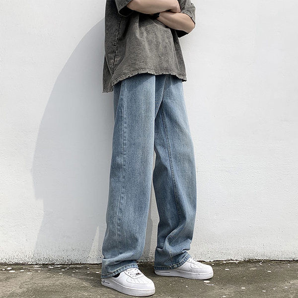 Καθαρό μοντέλο casual ανδρικό τζιν