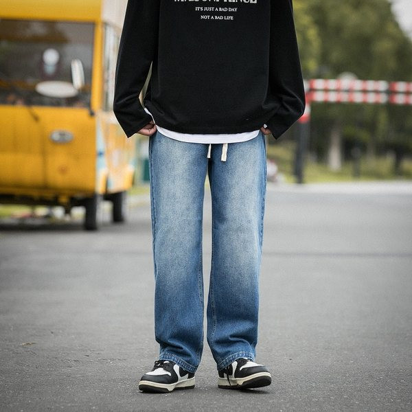 Meeste teksad puhta disainiga paeltega