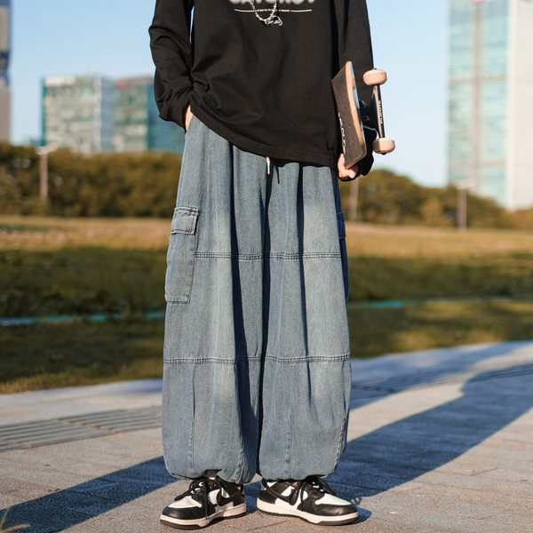 Zsebes férfi széles modell farmernadrág