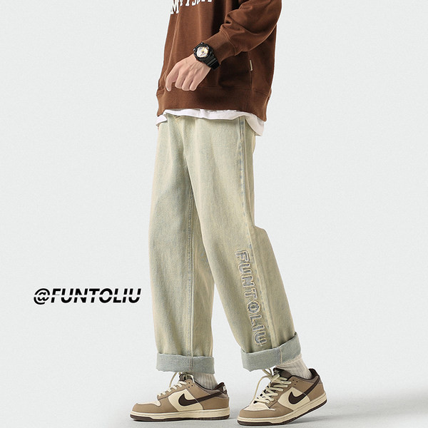 Ανδρικό casual τζιν με γράμματα