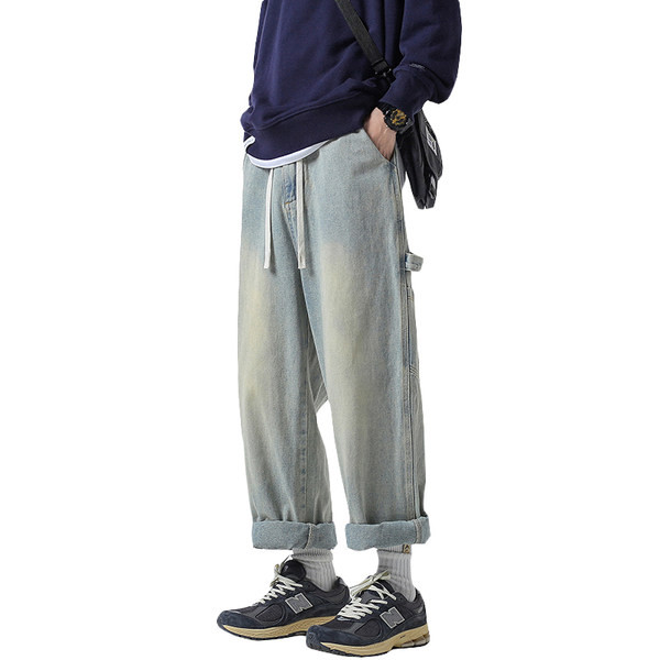 Ανδρικό τζιν με τσέπη σε τρία χρώματα