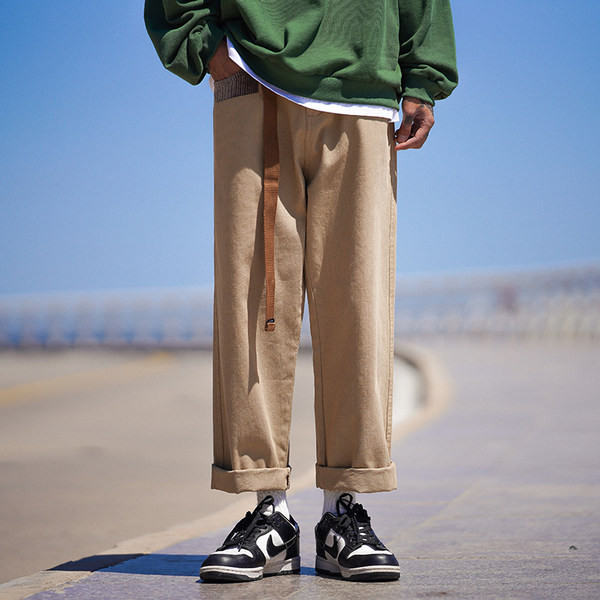 Kahes värvitoonis vabad meeste teksad