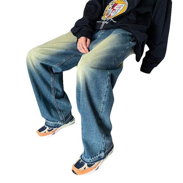 Kahes erinevas värvitoonis puhta disainiga meeste teksad