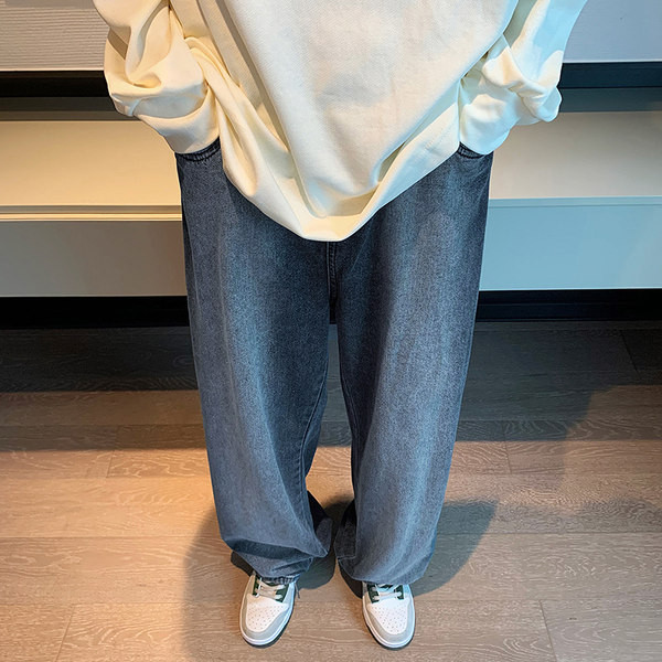 Férfi farmer magas derékkal és zsebbel