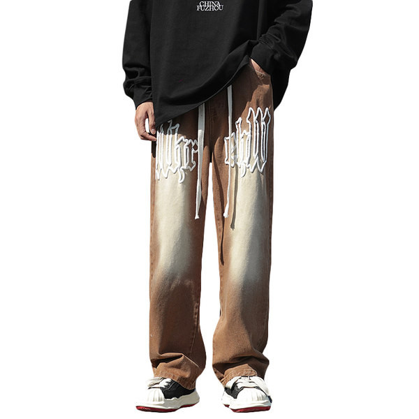 Ανδρικό τζιν με κέντημα και γράμματα