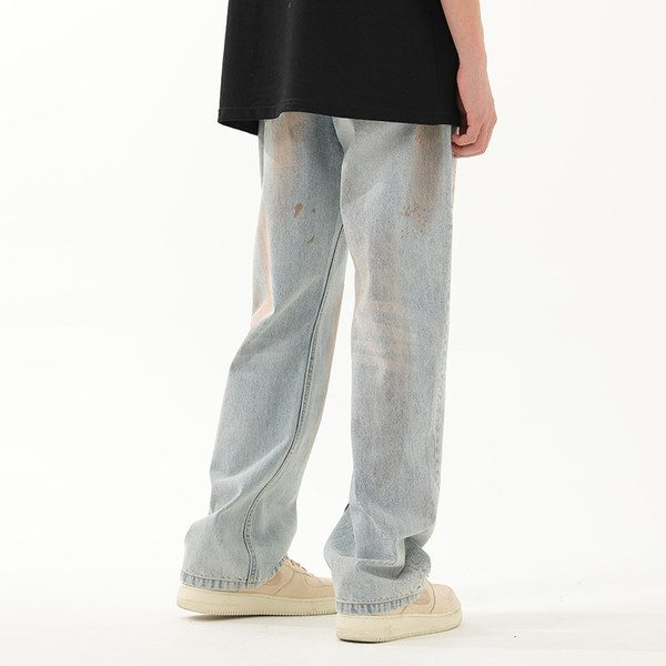 Naujo modelio vyriški džinsai