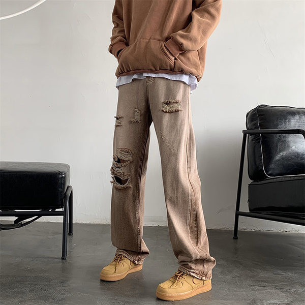 Alkalmi férfi farmernadrág zsebbel, szakadt hatású