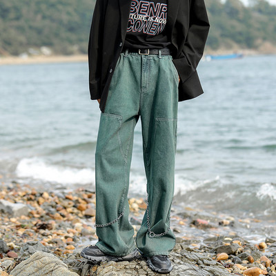 Tasku ja kaunistusega meeste vabaaja teksad