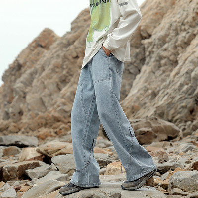 Tasku ja kaunistusega meeste vabaaja teksad