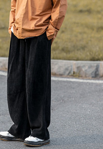 Alkalmi férfi nadrág zsebbel