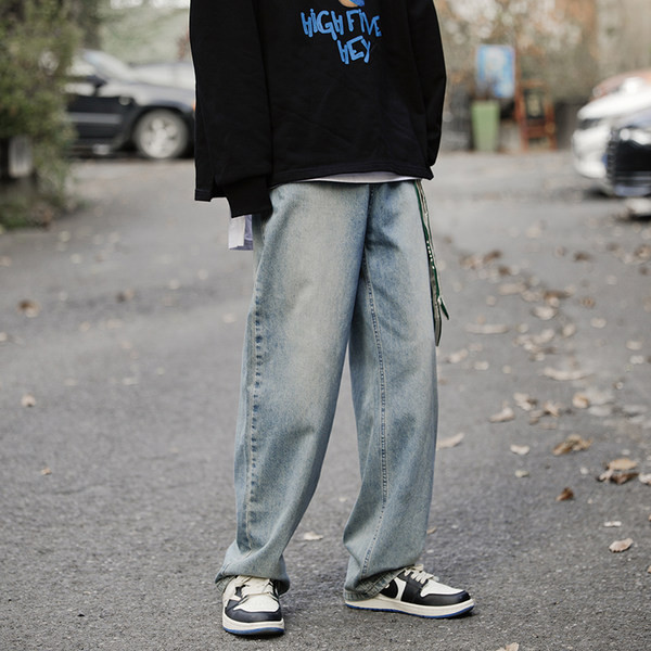 Dviejų spalvų laisvalaikio vyriški džinsai