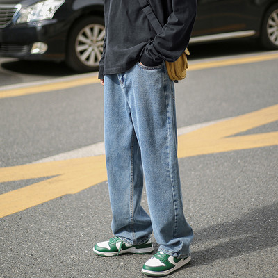 Puhas taskuga pikkade teksade mudel