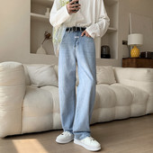 Plataus modelio vyriški džinsai su dirželiu